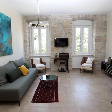 Apartman Kamala Pola Esterno foto
