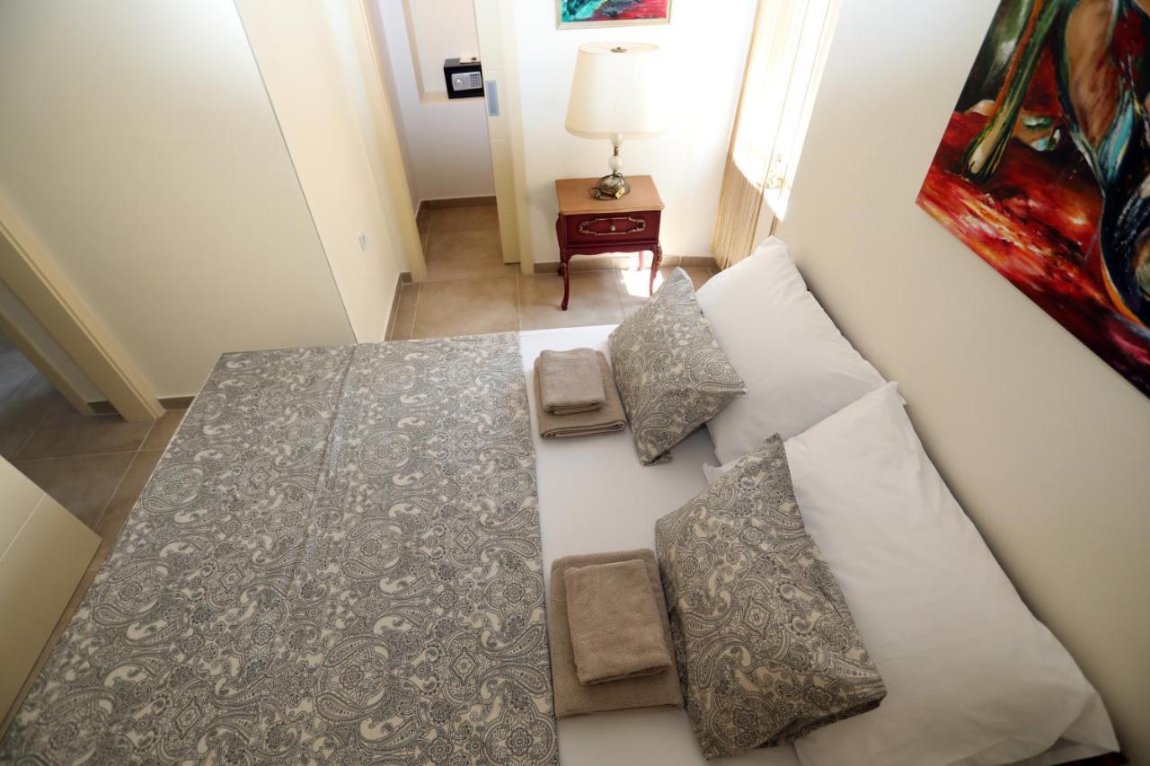 Apartman Kamala Pola Esterno foto