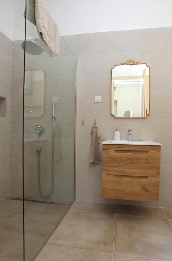 Apartman Kamala Pola Esterno foto