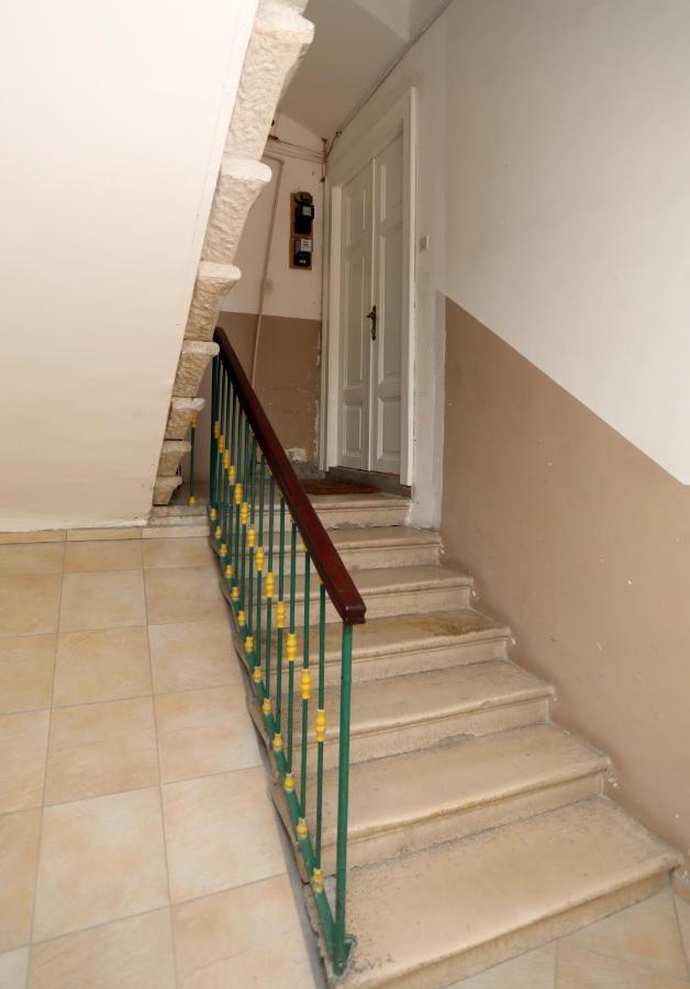 Apartman Kamala Pola Esterno foto
