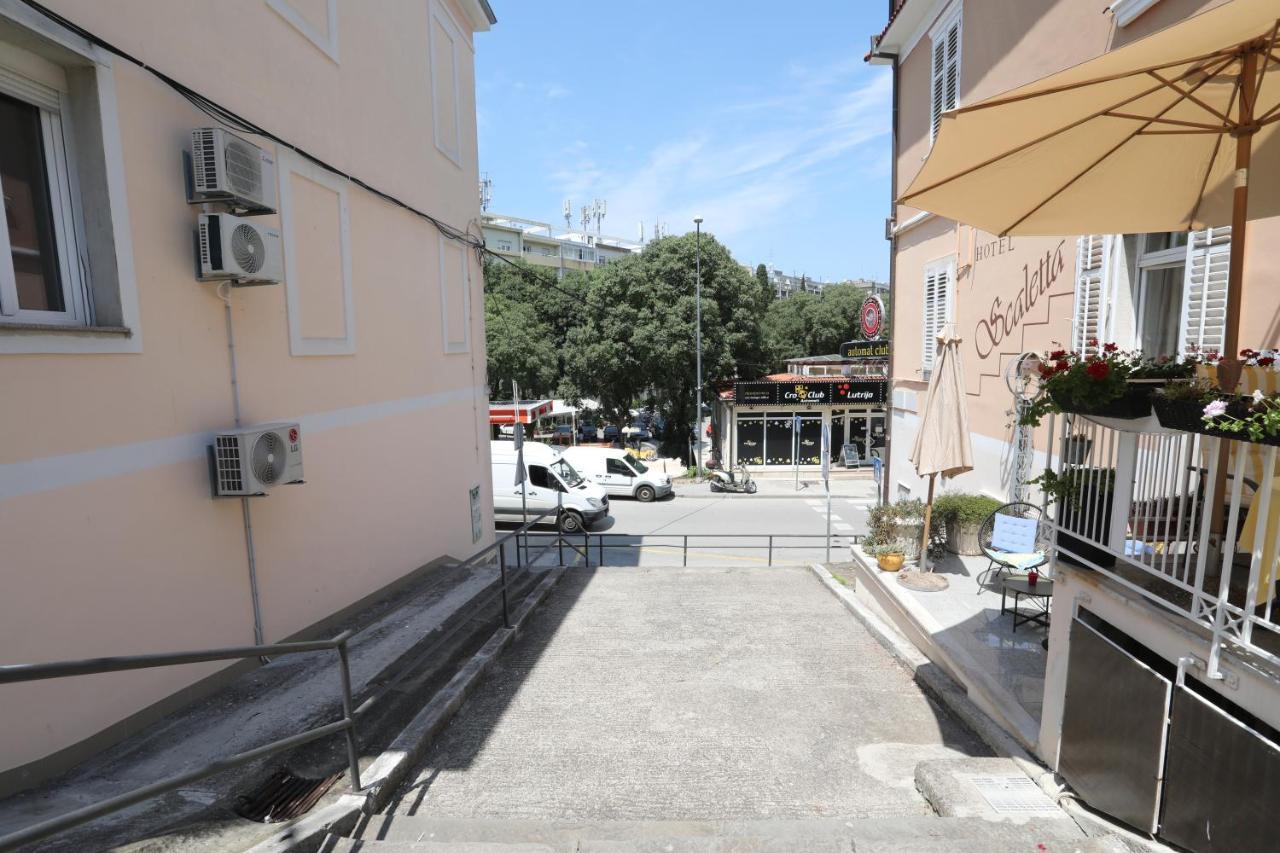 Apartman Kamala Pola Esterno foto