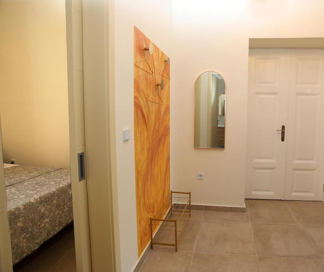 Apartman Kamala Pola Esterno foto
