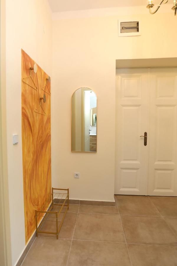 Apartman Kamala Pola Esterno foto